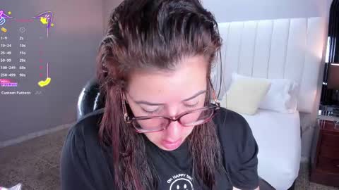 Karine online show from October 2025 11:36:02 AM