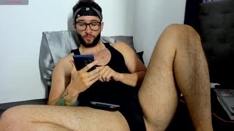 Van online show from February 2025 07:09:01 PM