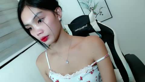 VANNESA online show from April 2026 11:14:02 AM