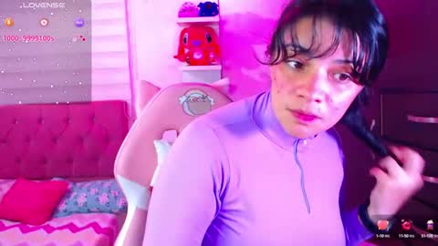 Snapshot of vannessa_shy chatting on January 2025 08:03:02 PM Vanesa online show from January 2025 08:03:02 PM