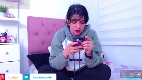 Snapshot of vannessa_shy chatting on September 2025 12:47:02 AM Vanesa online show from September 2025 12:47:02 AM