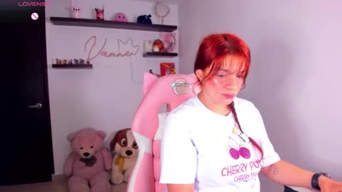 Vanesa online show from April 2026 11:28:01 PM