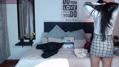 Snapshot of vannesweet_ chatting on March 2025 07:59:02 PM vane online show from March 2025 07:59:02 PM