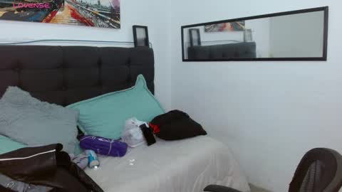 Snapshot of vannesweet_ chatting on November 2025 09:14:02 PM vane online show from November 2025 09:14:02 PM