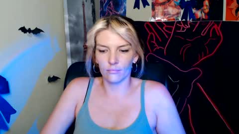 Snapshot of vanrey_ chatting on July 2026 07:04:01 AM Vanessa online show from July 2026 07:04:01 AM