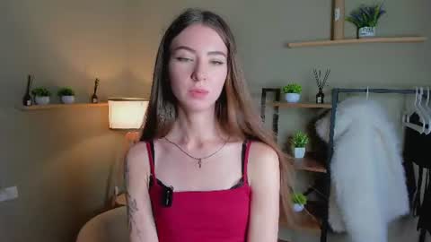 Snapshot of vanvanvibe chatting on July 2026 08:29:01 AM Charline online show from July 2026 08:29:01 AM