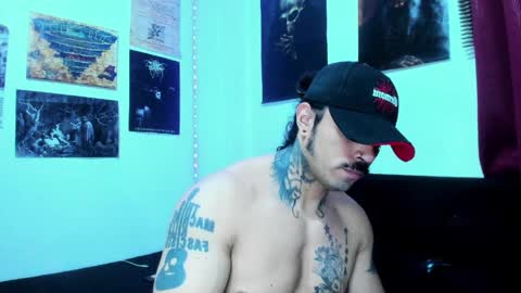 vanvelckan_ online show from April 2026 04:10:02 AM