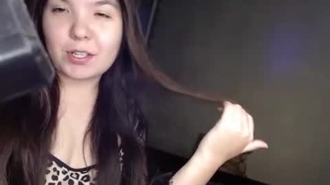 Snapshot of var_kiss chatting on September 2025 12:17:02 PM Var Kiss online show from September 2025 12:17:02 PM