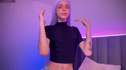  Varya Ferreira - independent model  online show from December 2024 01:05:02 PM