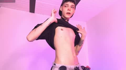  Varya Ferreira - independent model  online show from March 2025 06:58:01 AM