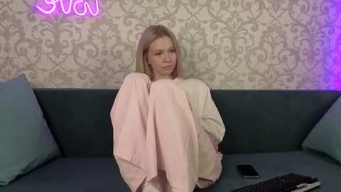 Snapshot of vasilisagoddess chatting on October 2025 06:58:02 PM Vasilisa or just Vasya online show from October 2025 06:58:02 PM