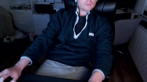 Vaslo online show from May 2026 10:53:02 AM