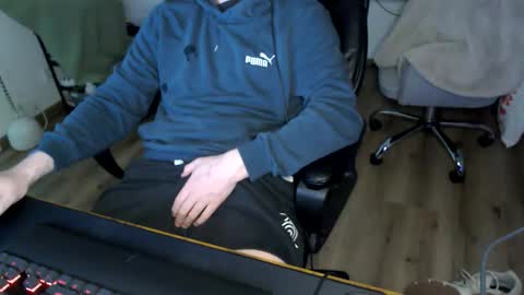 Vaslo online show from May 2026 03:06:01 PM