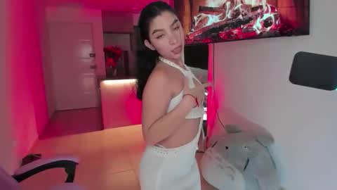 vaura222 online show from January 2026 02:15:01 AM