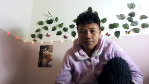 Vayannah online show from July 2026 06:43:02 PM