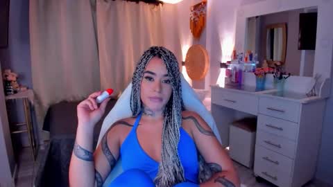 Vayolett Bass online show from March 2026 07:17:01 PM