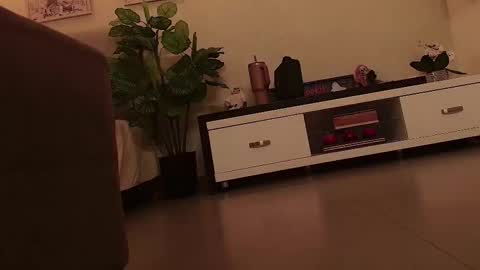 Victoria online show from October 2025 10:59:01 AM