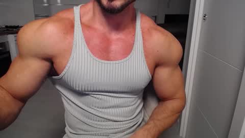 Toni Martins online show from November 2025 10:15:02 AM