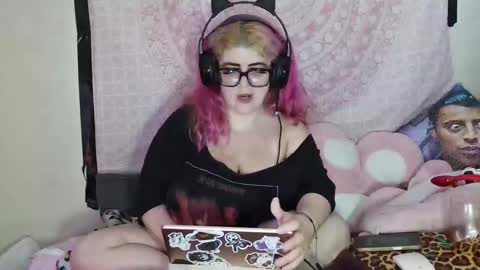 Veronica Lehane online show from December 2024 11:34:02 AM