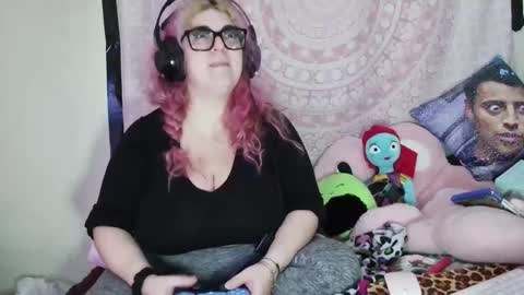 Veronica Lehane online show from December 2024 06:14:01 AM