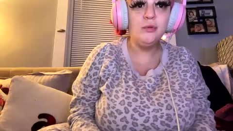 Veronica Lehane online show from January 2025 07:42:02 AM