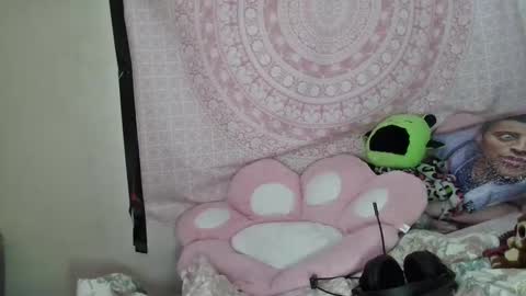 Veronica Lehane online show from February 2025 04:36:02 PM