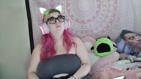 Veronica Lehane online show from February 2025 03:49:01 PM