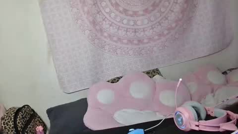 Veronica Lehane online show from February 2026 04:52:02 PM