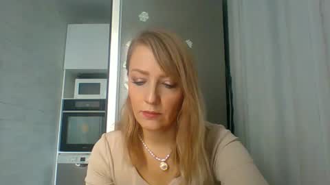 Veessa online show from January 2026 12:10:02 PM