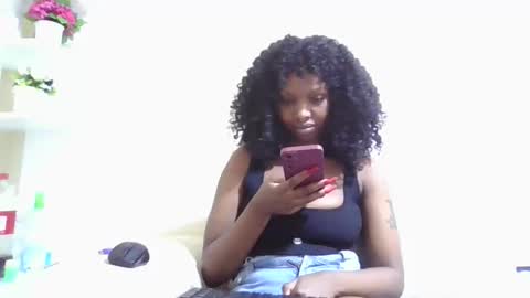 Snapshot of veey_dellah chatting on January 2026 11:45:02 AM veey online show from January 2026 11:45:02 AM