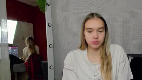 Barbara online show from September 2025 04:25:02 AM