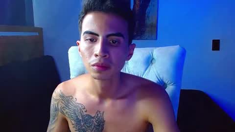 velk_hot1 online show from February 2026 06:58:01 PM