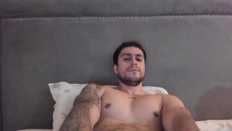 Snapshot of velkoz7 chatting on February 2026 05:24:01 AM Emm online show from February 2026 05:24:01 AM