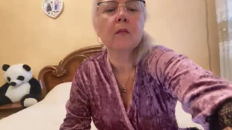 Snapshot of velvet_11 chatting on October 2025 03:11:01 PM velvet_11 online show from October 2025 03:11:01 PM