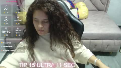 Snapshot of velvet_moon_v chatting on January 2026 05:27:02 PM velvet_moon_v online show from January 2026 05:27:02 PM