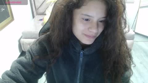 Snapshot of velvet_moon_v chatting on January 2026 01:16:01 PM velvet_moon_v online show from January 2026 01:16:01 PM