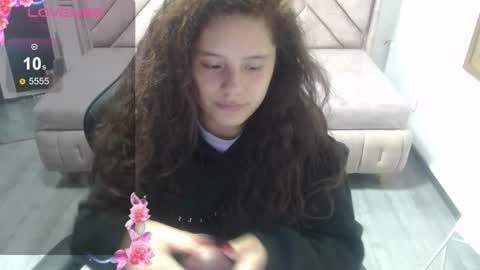 Snapshot of velvet_moon_v chatting on February 2026 07:54:01 PM velvet_moon_v online show from February 2026 07:54:01 PM