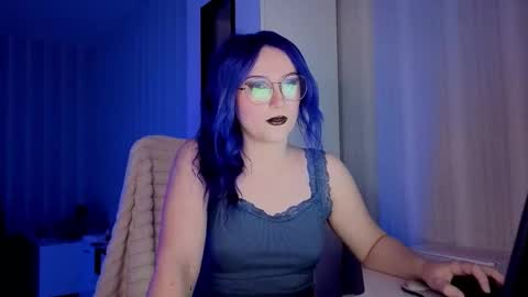 Violet online show from March 2026 10:52:01 AM