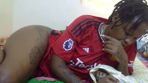 Snapshot of velvet_temptress chatting on February 2025 12:46:02 PM velvet online show from February 2025 12:46:02 PM