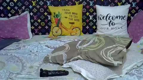 Snapshot of velvet_temptress chatting on January 2026 06:15:02 AM velvet online show from January 2026 06:15:02 AM