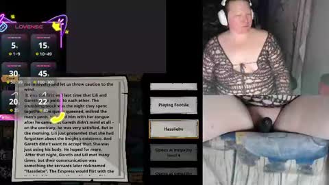 Snapshot of velvetinesiren chatting on August 2026 09:14:01 AM VelvetineSiren online show from August 2026 09:14:01 AM