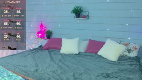 velvetrixx online show from June 2026 05:52:01 AM