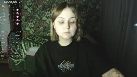 Snapshot of vendymories chatting on May 2026 05:20:02 PM eva 3 online show from May 2026 05:20:02 PM