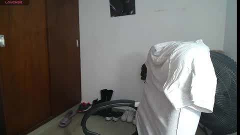 Venelope 3 online show from February 2025 03:43:02 AM