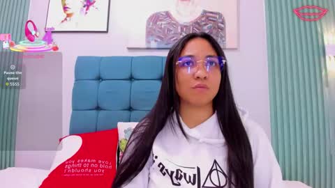 Snapshot of venus_0110 chatting on February 2026 12:29:01 AM Venus Veracruz online show from February 2026 12:29:01 AM