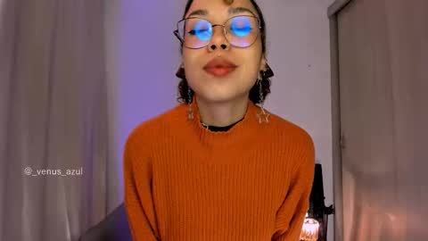 Snapshot of venus_azul chatting on November 2025 08:58:01 AM JulietaIndependent Model venus azul online show from November 2025 08:58:01 AM