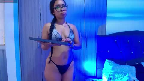 Snapshot of venus_hexxx chatting on June 2026 11:24:02 AM venus_hexxx online show from June 2026 11:24:02 AM