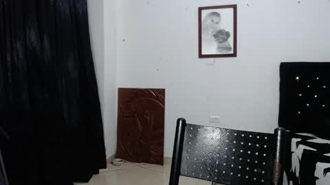 venus_menoza online show from January 2026 12:18:02 PM