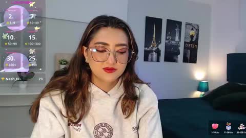 Snapshot of venus_steffen chatting on September 2025 01:04:01 PM Mia online show from September 2025 01:04:01 PM