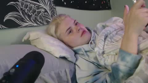 Miss Venus online show from October 2025 01:08:02 PM